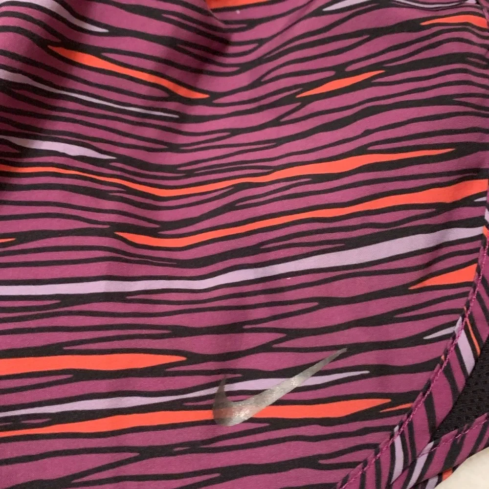 Nike Dry Fit Running Shorts/SZ LG - Picture 5 of 5